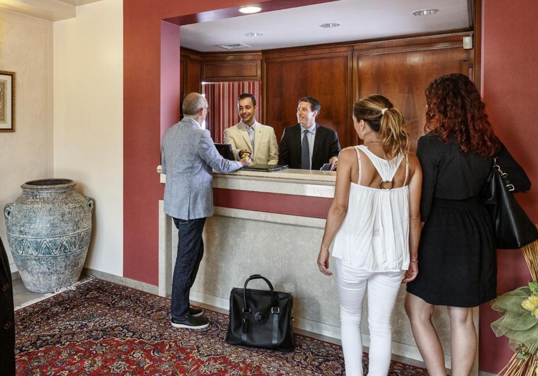 Hotel Daniel Basiano Εξωτερικό φωτογραφία