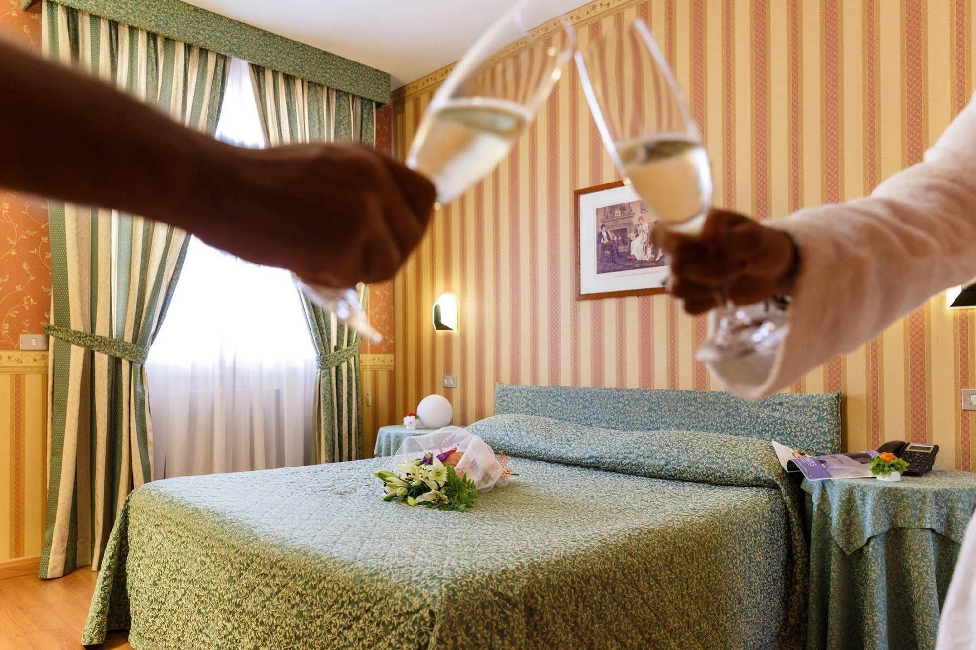 Hotel Daniel Basiano Εξωτερικό φωτογραφία