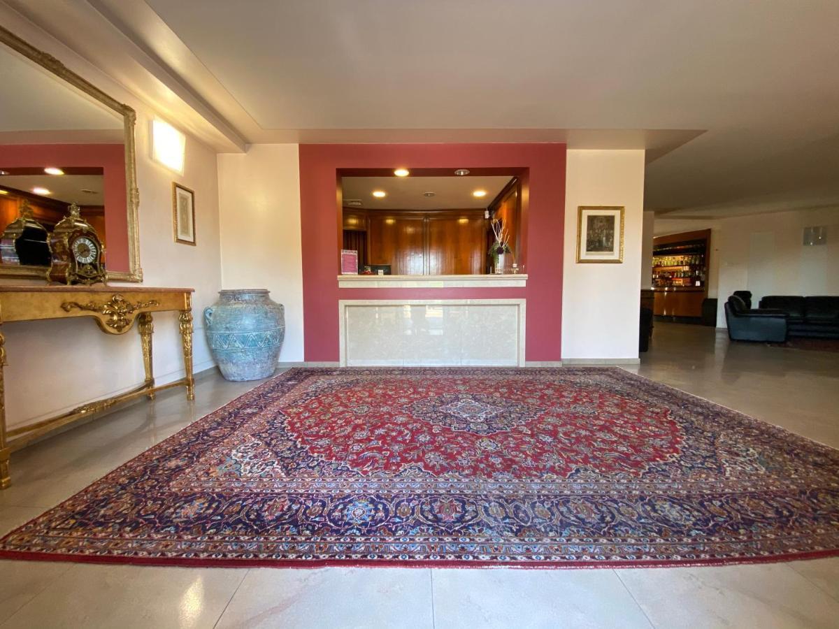 Hotel Daniel Basiano Εξωτερικό φωτογραφία
